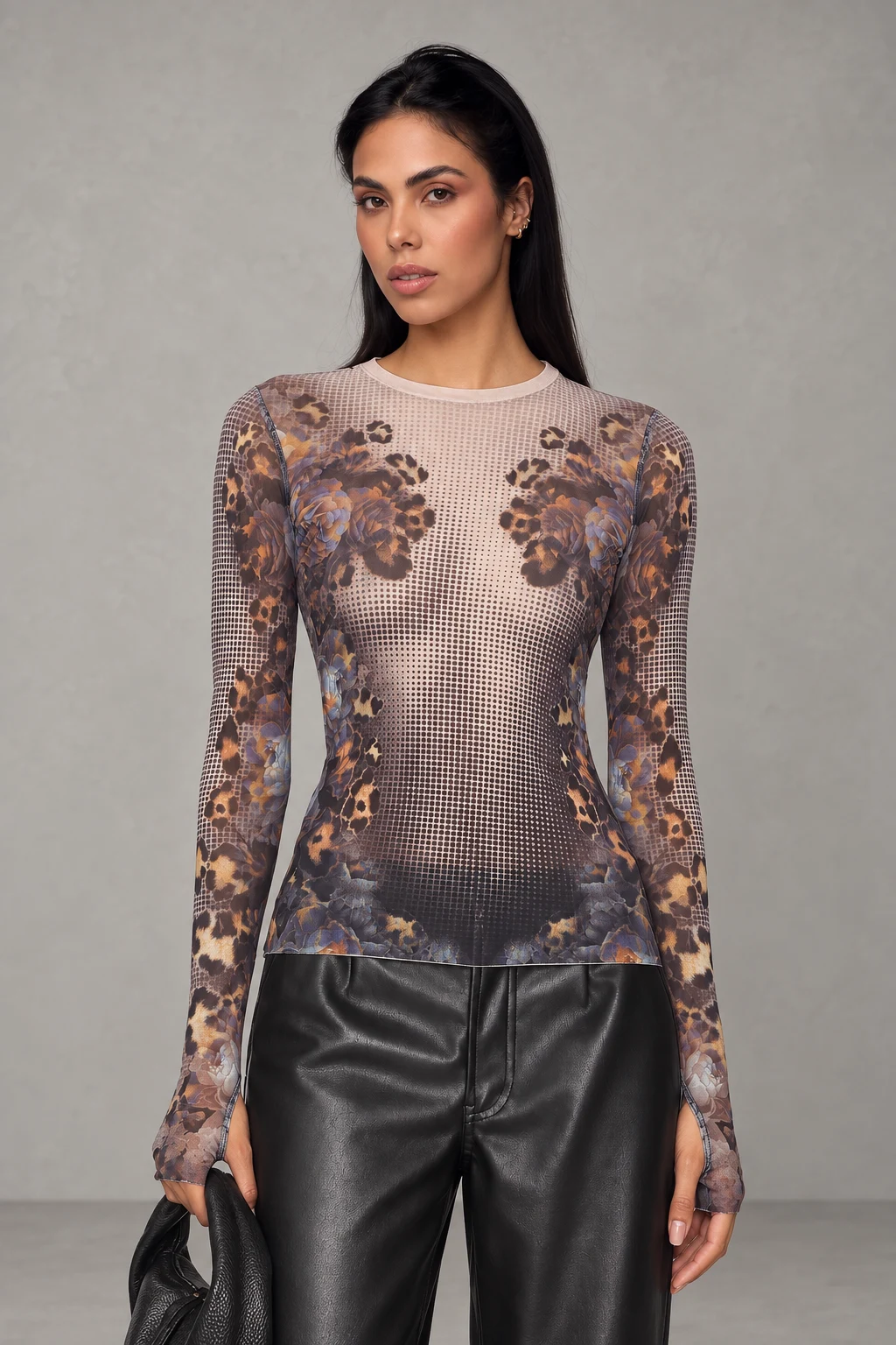 Kaylee Long Sleeve Mesh Top · Nude Leopard · Vista 3